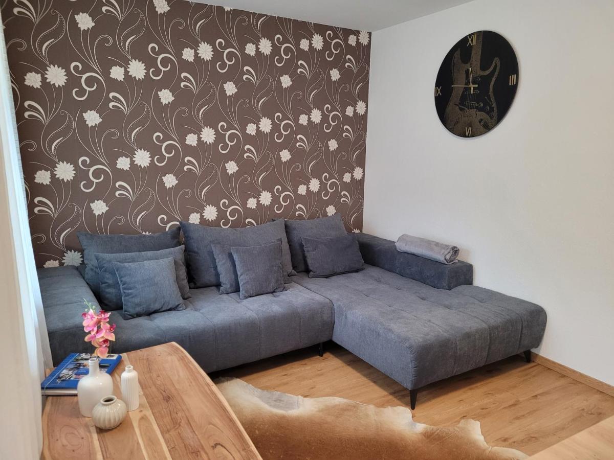 Viktoria Apartamento FDH Exterior foto